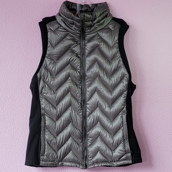 Calvin Klein Performance Metallic Granite Down Vest/SIZE M. - Picture 4 of 15